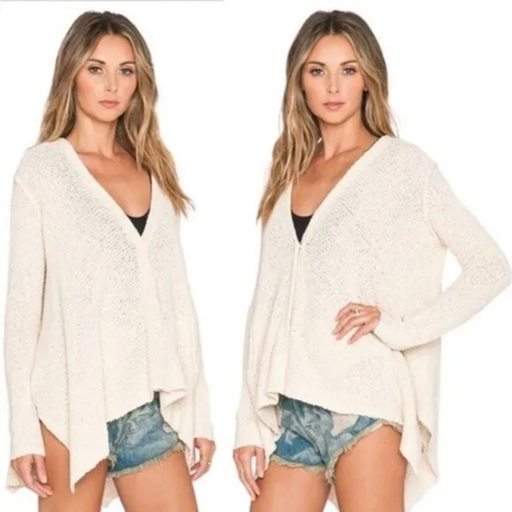 Free People Ivory Chunky Shark Bite Hem Slouchy Knit Oversized Cardigan Sz S - Picture 2 of 6